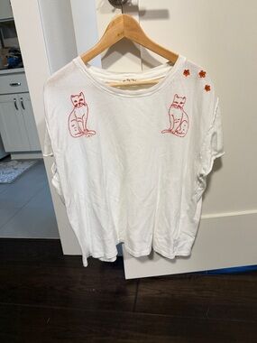 Free People White Short Sleeve Tee with Red Cat Embroidery